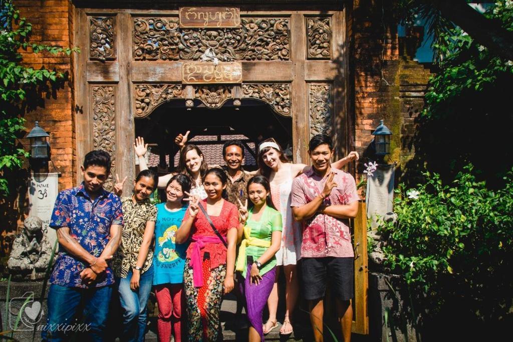 Ngeluwungan Boutique Hostel Canggu Exterior foto